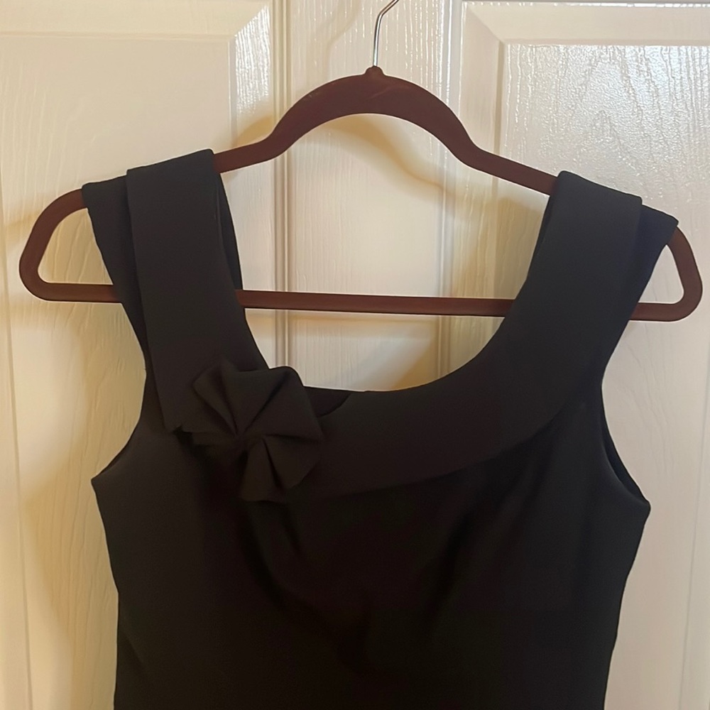 Calvin Klein Women’s Sleeveless Sheath Mini Dress Black Size 6
